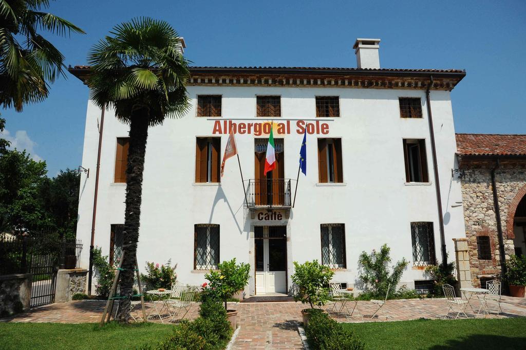 Hotel Albergo Al Sole 말로 외부 사진